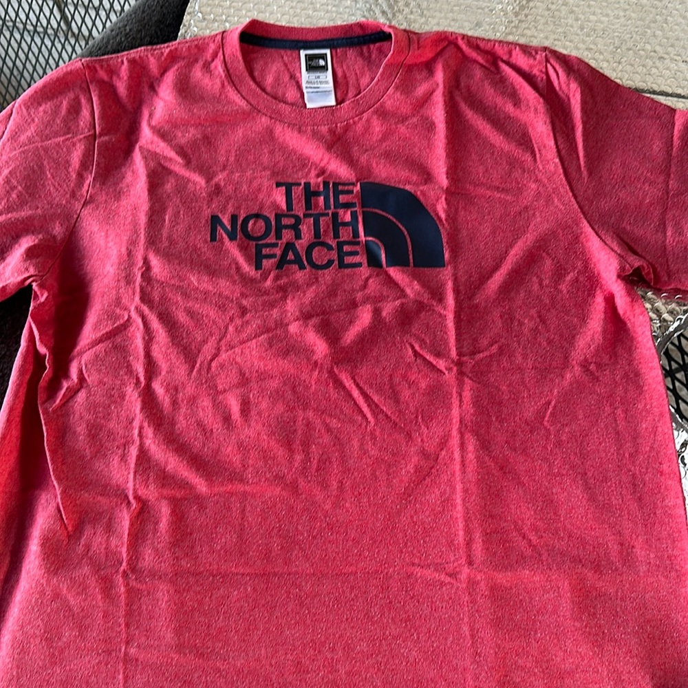 Men’s The Northface Tee shirt